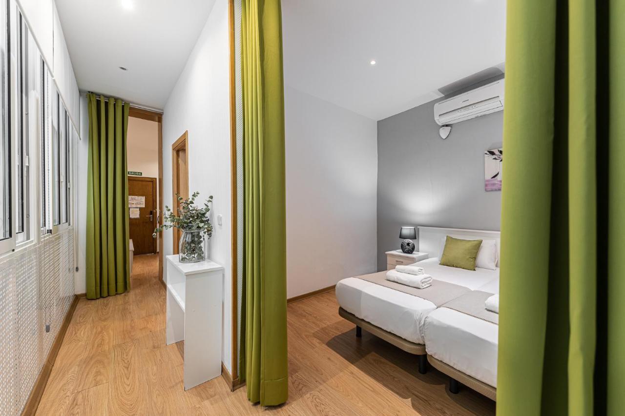 Waou Apartamentos En Sol Confort 4 Мадрид Экстерьер фото
