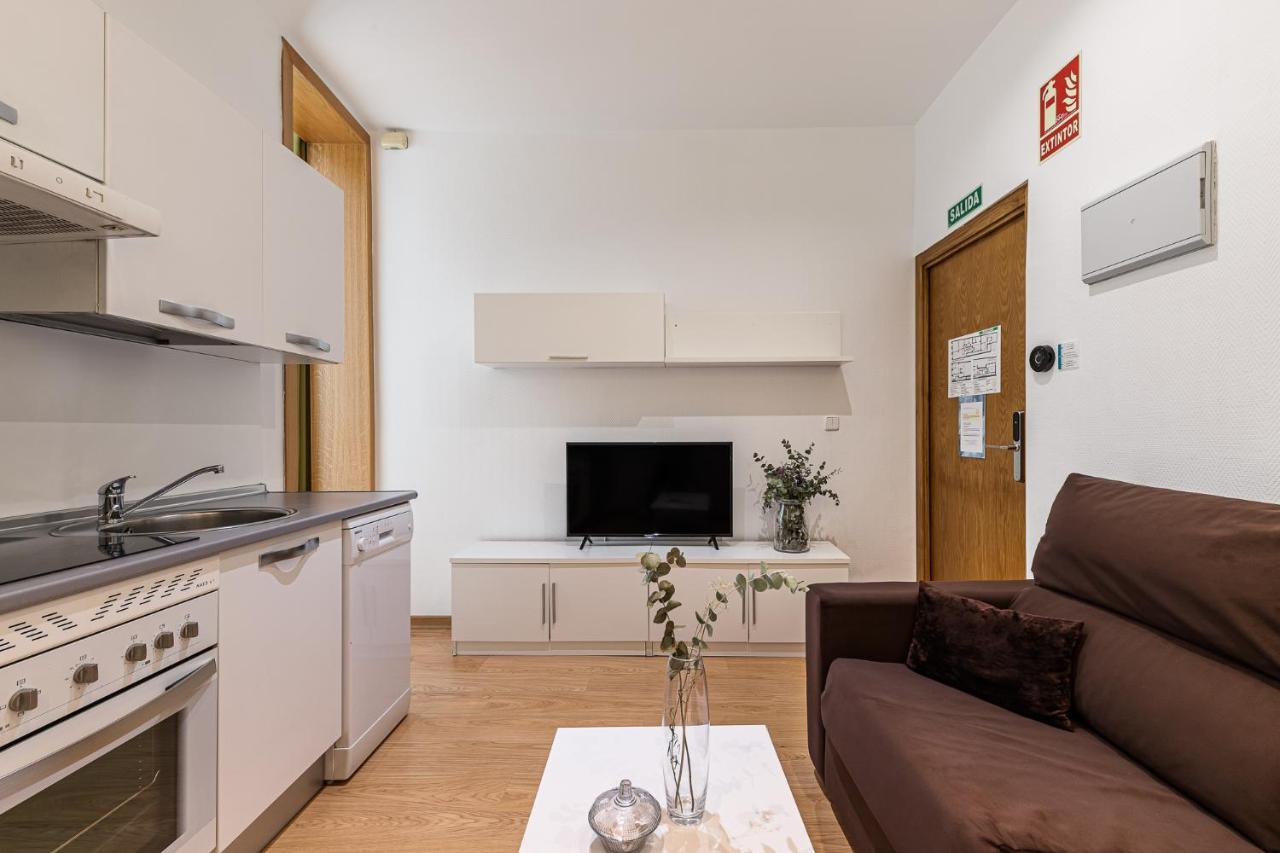Waou Apartamentos En Sol Confort 4 Мадрид Экстерьер фото